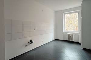 Helle 3-Zimmer-Wohnung mit großem Balkon für Altbau-Liebhaber – Taunusstraße 85, 65183 Nordost, Wiesbaden – Vorschaubild 5