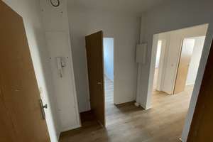 4-Zimmer Wohnung mit Einbauküche – Henrik-Ibsen-Str. 1, 18106 Evershagen, Rostock – Vorschaubild 2
