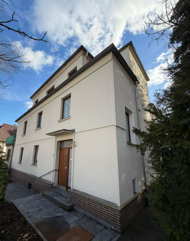 Immobilie in Bad Hersfeld - Investieren & Vermieten: 3 Wohneinheiten auf 800 m² Grundstück und 290m² Wohnfläche - Bild 1