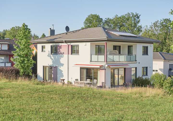Großzügiges Wohnen mit Blick ins Grüne - Zentral in Lindau - Hochbuch