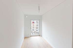 Elegante 4-Zimmer-Wohnung mit Balkon und vielseitiger Raumaufteilung – Martinstr. 42a, 40223 Bilk, Düsseldorf – Vorschaubild 12