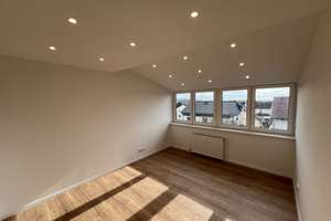 3,5 Zimmer Loft-Dachgeschoss Wohnung in Wiesbaden Breckenheim mit EBK und Balkon – Die vollständige Adresse der Immobilie erhältst du vom Anbieter., 65207 Breckenheim, Wiesbaden – Vorschaubild 6