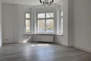 ++ ERDGESCHOSS ++ 2-Raumwohnung mit FAHRSTUHL – Herderstraße 15, 39108 Stadtfeld Ost, Magdeburg – Vorschaubild 1