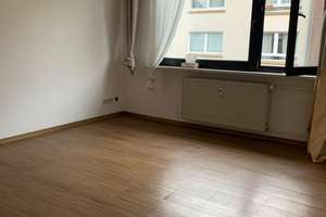 3-Zimmer-Wohnung mit sonnigem Balkon und zwei Badezimmern in Essen – Bunsenstraße 73, 45145 Holsterhausen, Essen – Vorschaubild 4