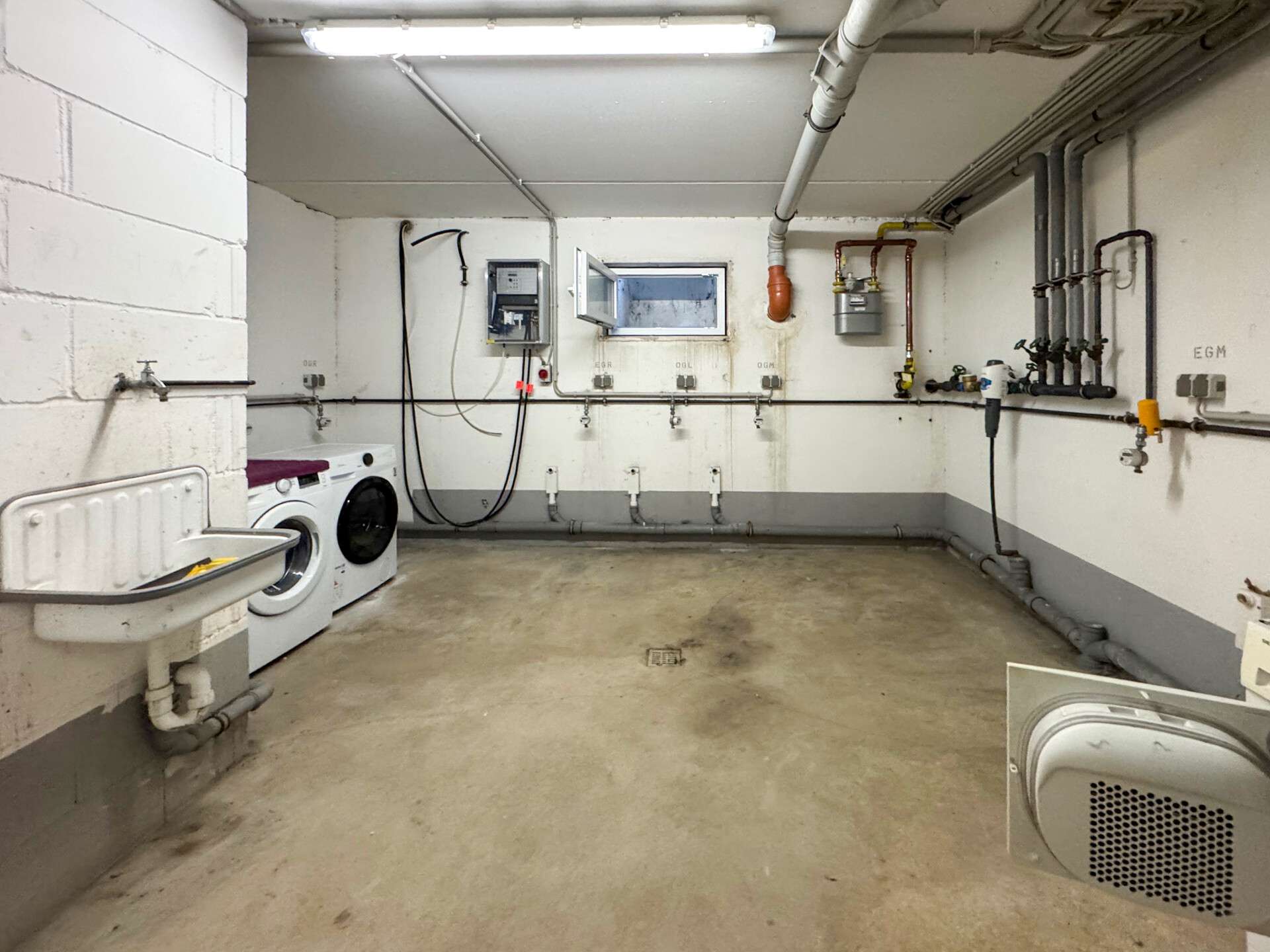 Immobilie in Mittelhof - Renovierungsbedürftige Eigentumswohnung mit zwei Balkonen und Stellplatz in zentraler Lage! - Bild 4