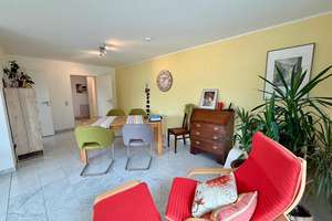 Helle 3-Zimmer-Wohnung mit großem Balkon in Schlebusch, bezugsfrei ab 01.09 – Opladener Straße 102, 51375 Schlebusch, Leverkusen – Vorschaubild 3