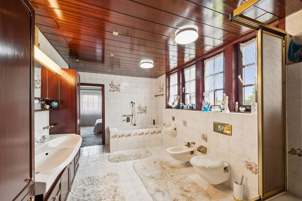 Immobilie in Birnbach - Gepflegtes Zweifamilienhaus mit Charme - Bild 3