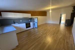 Charmante 75m²-Wohnung – 83098 Brannenburg – Vorschaubild 3