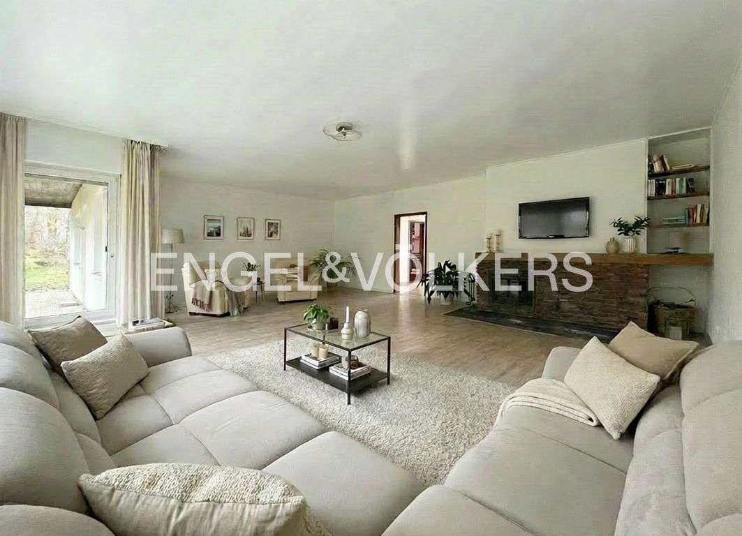 Immobilie in Usingen - Einfamilienhaus mit 7 Zimmern in Waldrandlage - Bild 6