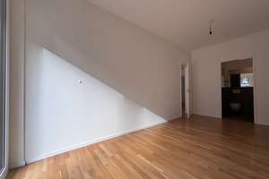 *Treppenmuffel aufgepasst - helle Erdgeschosswohnung direkt am Wasser* – Heidestraße 21, 10557 Moabit, Berlin – Vorschaubild 5