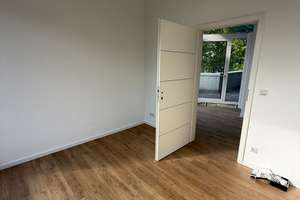 [LIS-10861] Erstbezug nach Sanierung: Großzügige 4-Zimmer-Wohnung mit Balkon in Köln-Weiden – Ostlandstr. 34, 50858 Weiden, Köln – Vorschaubild 12