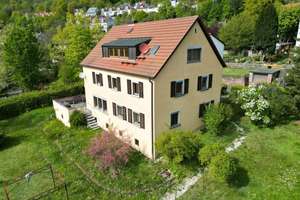 Gepflegtes Mehrfamilienhaus mit 3 Wohneinheiten und großem Garten – Die vollständige Adresse der Immobilie erhältst du vom Anbieter., 97737 Gemünden am Main – Vorschaubild 2