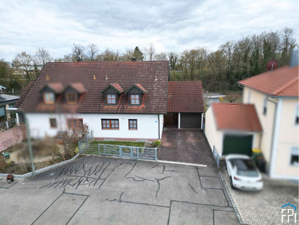 Immobilie in Münchsmünster - Top gepflegte DHH in Münchsmünster – ruhige Anliegerstraße & schnelle Anbindung - Bild 2