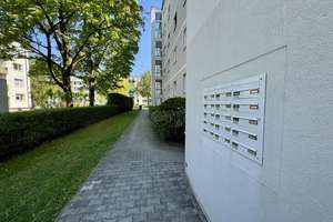 Charmante 1-Zimmer-Wohnung mit großem Balkon & Einbauküche - ruhig & grün im Westenviertel – Die vollständige Adresse der Immobilie erhältst du vom Anbieter., 93049 Westenviertel, Regensburg – Vorschaubild 17