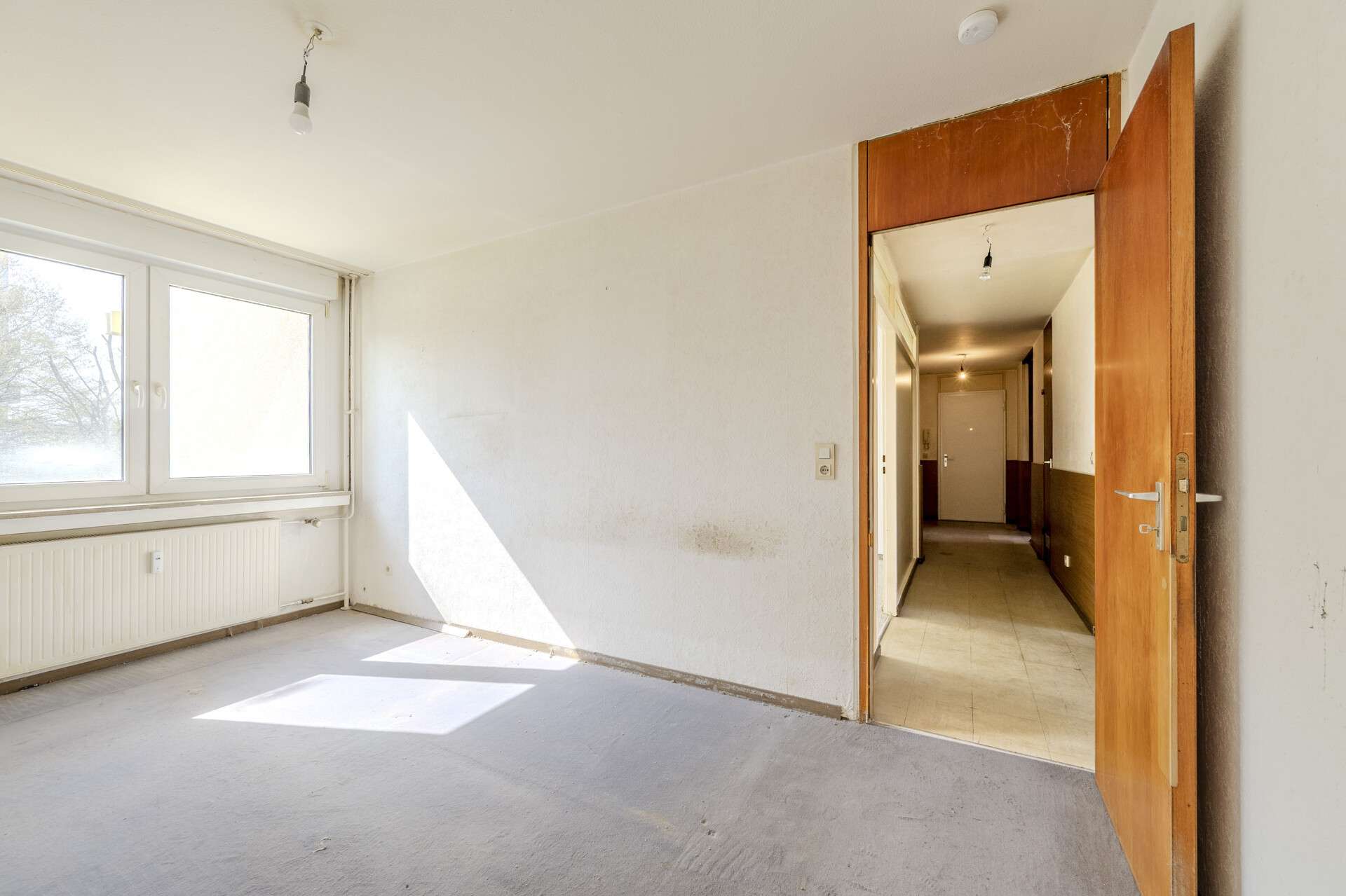 Handwerker aufgepasst: Großzügige 4,5 Zimmer in Eglosheim, Ludwigsburg Kreis – Bild 3