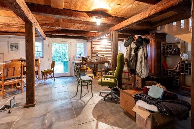 Immobilie in Niebüll - Baudenkmal - Bauernhaus unter Reet mit Scheune auf einer Warft im Gotteskoog - Bild 6