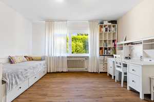 Platz für alle, Raum für Neues – Ihr Familiendomizil mit Einliegerwohnung und viel Grün – Karlsruhe – Vorschaubild 9