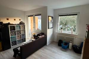 Süßes Mini-Apartment mit Balkon und Einbauküche - nur für EINE Person!