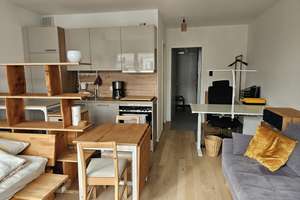 Schicke voll-ausgestattete 1-Zimmer Wohnung im 6. OG zur Untermiete in München-Haidhausen – Regerstraße 0, 81541 Obere Au, München – Vorschaubild 5