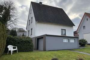 Charmantes Einfamilienhaus mit großem Garten und Fernblick in Vlotho – Die vollständige Adresse der Immobilie erhältst du vom Anbieter., 32602 Vlotho – Vorschaubild 6