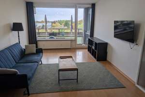 Helle, vollständig möblierte 2-Zimmer-Wohnung in ruhiger Lage von Düsseldorf-Lörick – Wevelinghover Straße 4, 40547 Lörick, Düsseldorf – Vorschaubild 1