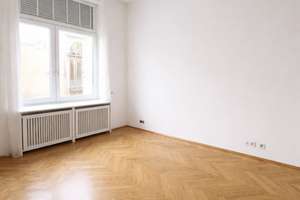 Charmante 2-Zimmerwohnung im begehrten Musikviertel mit Wintergarten