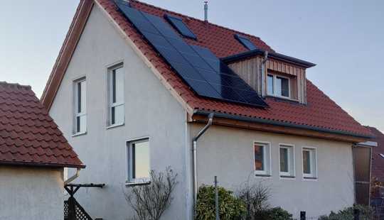 Bild von Saniertes Einfamilienhaus mit großem Garten und schönem Weitblick im idyllischen Dorf