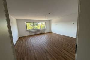 Erstbezug - ideal geschnittene 3-Zimmer-Wohnung in Köln-Weiden inkl. Küche!