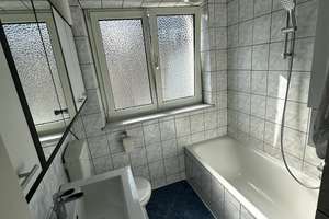Helle 3-Zimmer-Wohnung mit Balkon in ruhiger Lage – Die vollständige Adresse der Immobilie erhältst du vom Anbieter., 70435 Zuffenhausen-Schützenbühl, Stuttgart – Vorschaubild 3