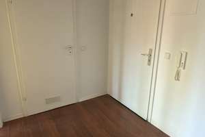 Helle Stadtwohnung mit Einbauküche am grünen Hanns-Glückstein-Platz – Lindenhofstraße 52, 68163 Lindenhof, Mannheim – Vorschaubild 4