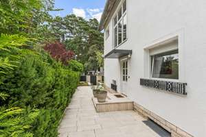 Parkähnliches Grundstück mit Wohnhaus & Baupotenzial–1.578 m² für Familien, Natur- und Hundefreunde – Die vollständige Adresse der Immobilie erhältst du vom Anbieter., 14163 Zehlendorf, Berlin – Vorschaubild 2
