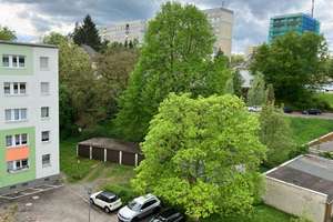 Lichtdurchflutete Dreiraumwohnung mit Balkon zu vermieten – Heeresbergstraße 22, 7549 Lusan-Zentrum, Gera – Vorschaubild 10