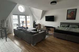 Große 1-Raum Wohnung sucht neuen Mieter, Lichtenberg/Friedrichsfelde