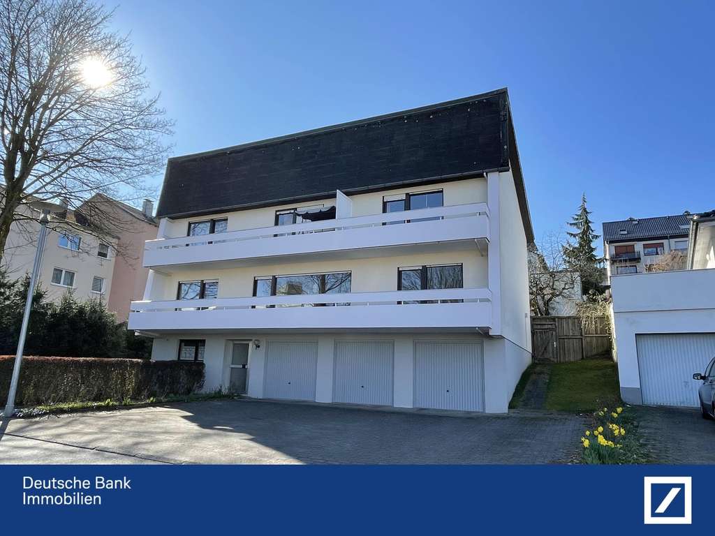 Attraktives Mehrfamilienhaus mit großem Grundstück und moderner Ausstattung
