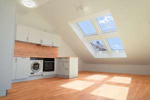 Lichtdurchflutete 2-Zimmer-Wohnung mit bis zu 3,41 m Deckenhöhe, Terrasse und EEK A+ – Fuchsbergstraße 7c, 83104 Tuntenhausen – Vorschaubild 2