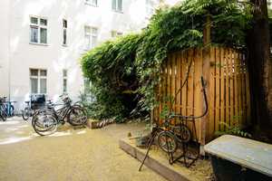 Südlich ausgerichtete Altbauwohnung mit Balkon. – Berlin – Vorschaubild 9