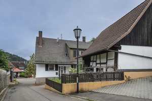 Ein Rückzugsort in der Idylle -  Perfekt zum Ausbauen mit Scheune – Breisgau-Hochschwarzwald (Kreis) – Vorschaubild 17