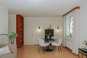HH-Rahlstedt:  Zwischen Stadt und Ruhepol – 3 Zimmer, zwei Balkone, ganz viel Grün! – Loher Straße 10, 22149 Rahlstedt, Hamburg – Vorschaubild 11