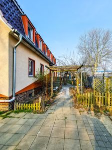 Vollvermietetes Mehrfamilienhaus im Berliner Umland – 4 Wohnungen mit Entwicklungspotenzial