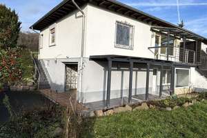 Modernisierte Doppelhaushälfte mit Einliegerwohnung  – Die vollständige Adresse der Immobilie erhältst du vom Anbieter., 53577 Neustadt (Wied) – Vorschaubild 1