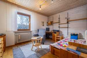 Bieterverfahren zum Top-Startpreis! Hochinteressantes EFH (ZFH) mit großem Grundstück! – Regensburg (Kreis) – Vorschaubild 10