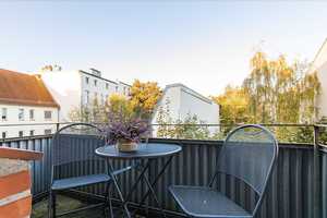 Furnished City Apartment in Prime Location // Möbliertes City Apartment  in Bester Lage 
 – Hamburg – Vorschaubild 6