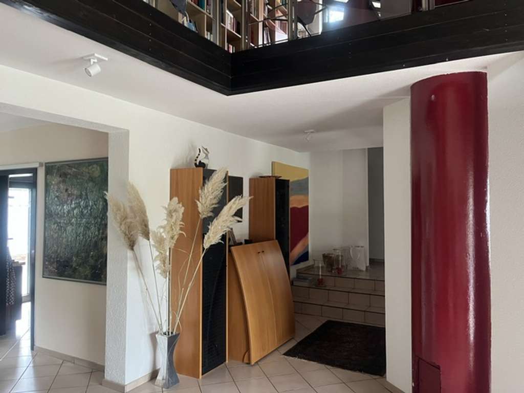 Immobilie in Hadamar - Individuelles EFH in Hadamar Nähe Limburg mit separatem Büro oder Einliegerwohnung. - Bild 3