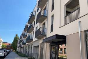 Lichtdurchflutete 1 Zimmerwohnung mit Balkon