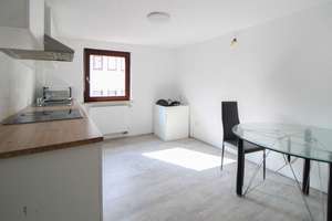 DHH mit Garten, Garage und anteiliger Scheune in Weilimdorf – Die vollständige Adresse der Immobilie erhältst du vom Anbieter., 70499 Weilimdorf (Ortsteil), Stuttgart – Vorschaubild 4