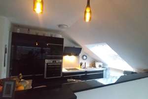 Stilvolle Dachgeschosswohnung mit vier Zimmern (teilmöbliert) in Karlsruhe-Wolfartsweier – Talwiesenstraße 19, 76228 Wolfartsweier, Karlsruhe – Vorschaubild 8