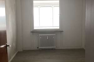 Auf gute Nachbarschaft: günstig geschnittene 3-Zimmer Wohnung – Wallensteinstr. 37, 70437 Freiberg, Stuttgart – Vorschaubild 4