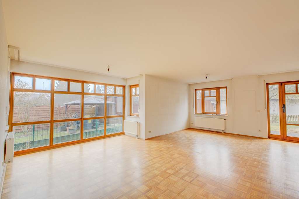 Immobilie in Petershausen - Herrliches Reiheneckhaus in ruhiger Lage von Petershausen zum Selbstbezug! - Bild 4