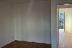 Erstbezug: Moderne 4-Zimmer-Wohnung mit Balkon in Berlin-Niederschönhausen – Körnerstraße 33, 13156 Niederschönhausen, Berlin – Vorschaubild 12
