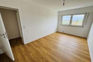 Über den Dächern zuhause: Modernisierte Wohnung mit Balkon im 5. Obergeschoss – 64287 Darmstadt-Ost, Darmstadt – Vorschaubild 3